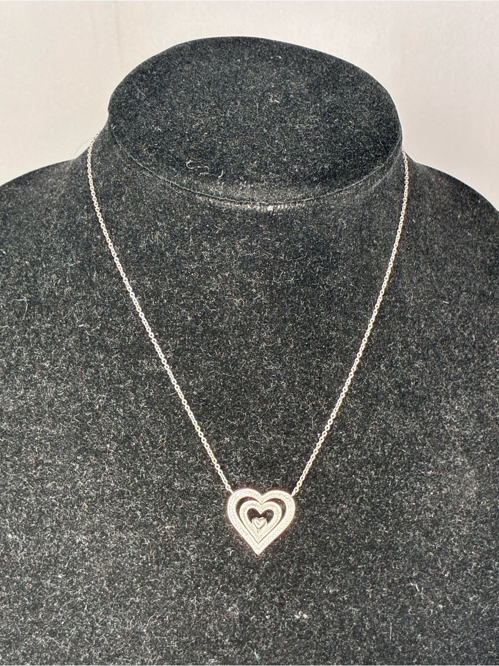 Silver Diamond Heart Pendant Necklace - Timeless Women's Jewelry